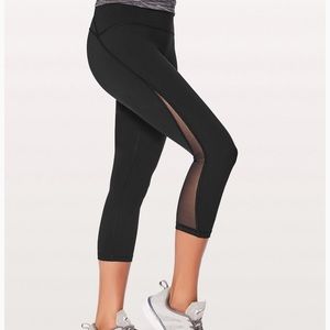 Lululemon cropped black leggings